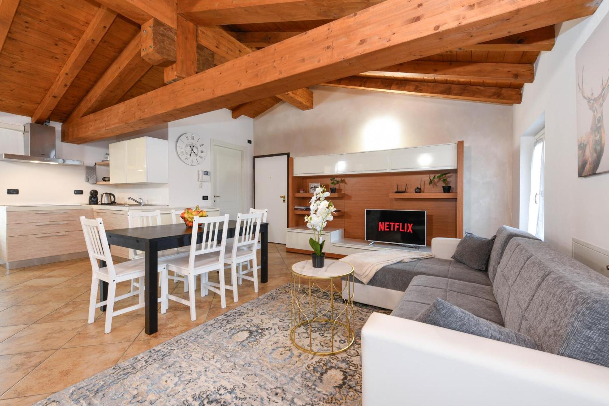 דסנזאנו דל גארדה Wendy Apartment- Twobedroom & Pool & Parkprivatefree & Sports מראה חיצוני תמונה
