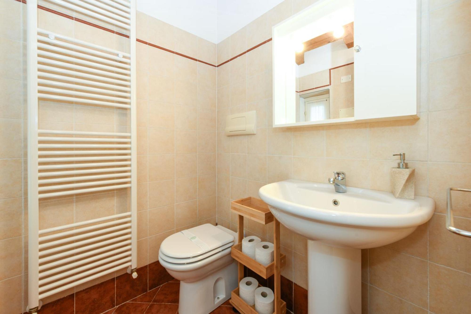 דסנזאנו דל גארדה Wendy Apartment- Twobedroom & Pool & Parkprivatefree & Sports מראה חיצוני תמונה