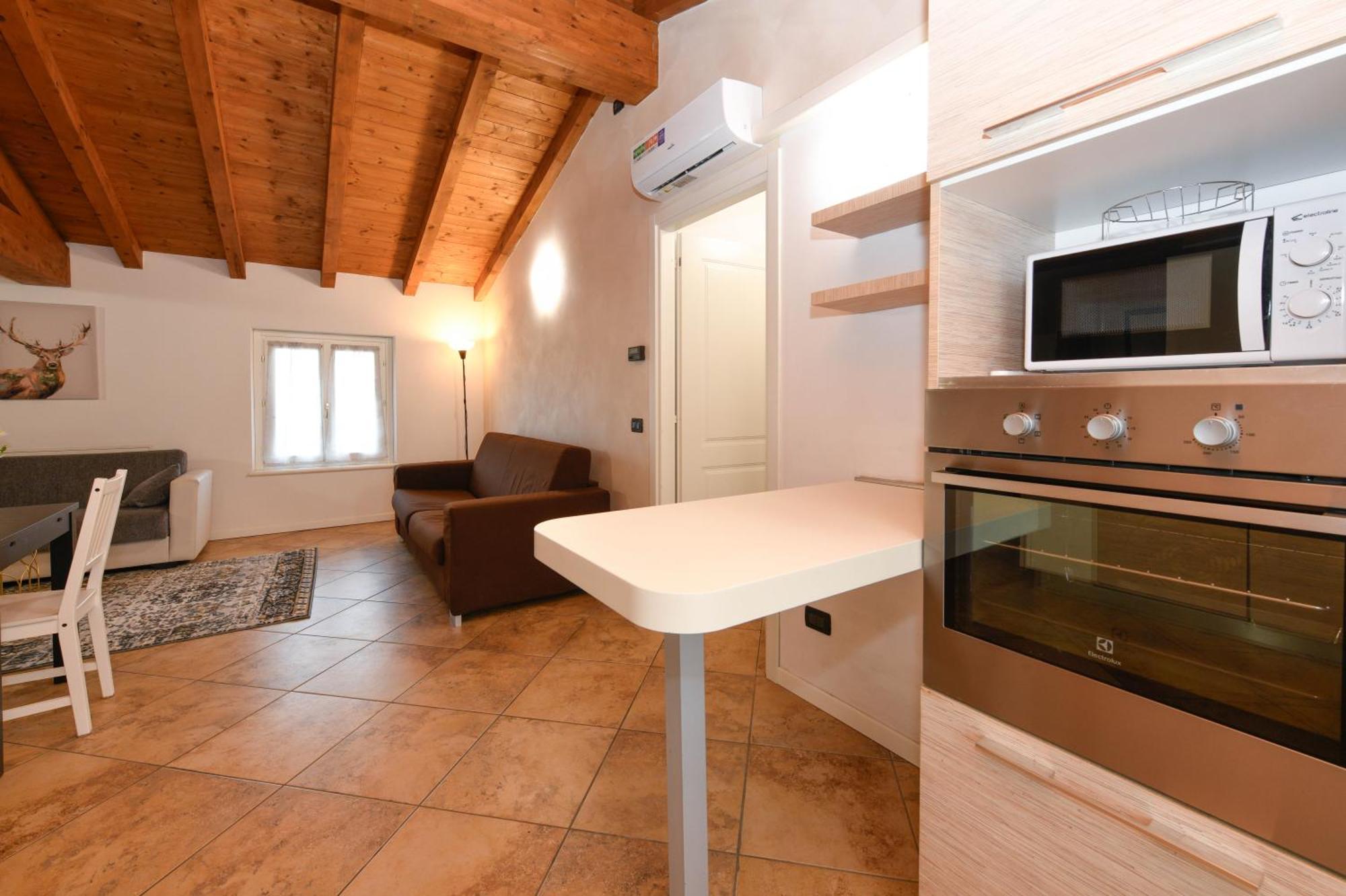 דסנזאנו דל גארדה Wendy Apartment- Twobedroom & Pool & Parkprivatefree & Sports מראה חיצוני תמונה